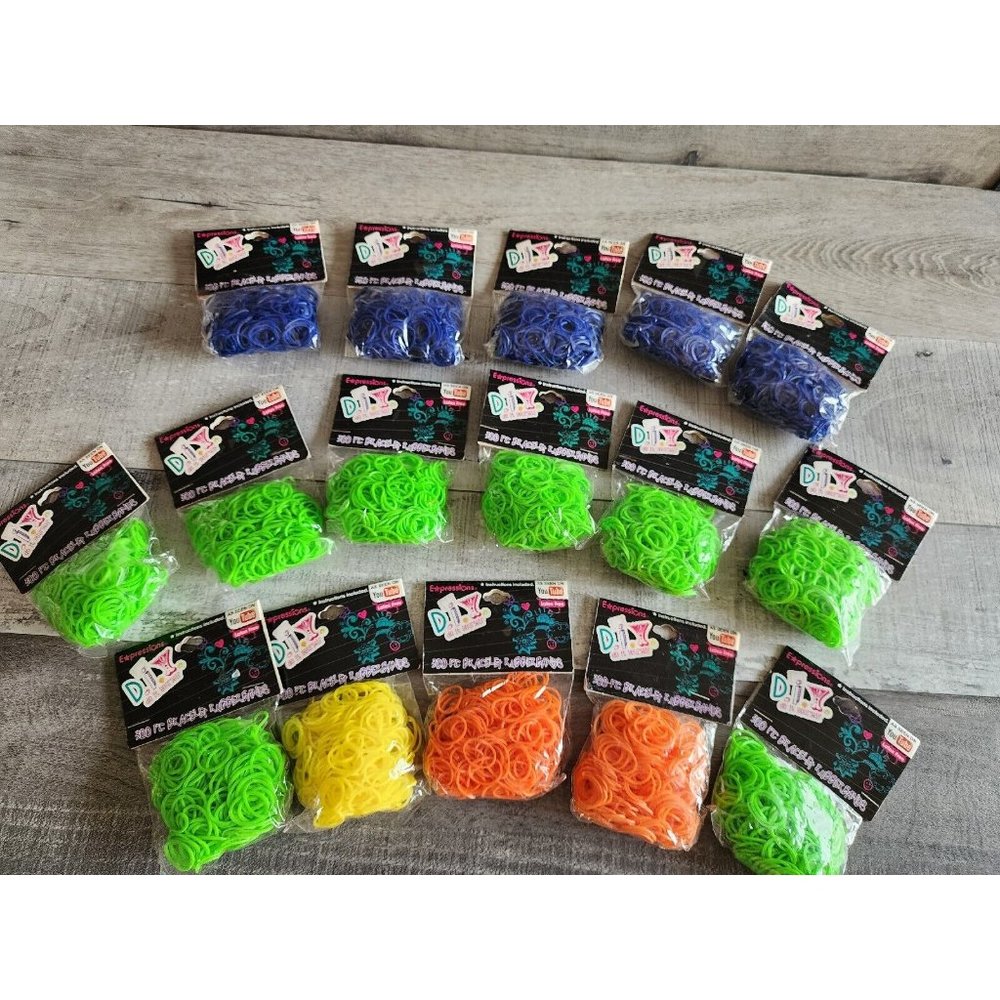 16 PACK DIY Expressions Loop Rubberbands Bracelet LOT 4800 Rubber Bands NEW